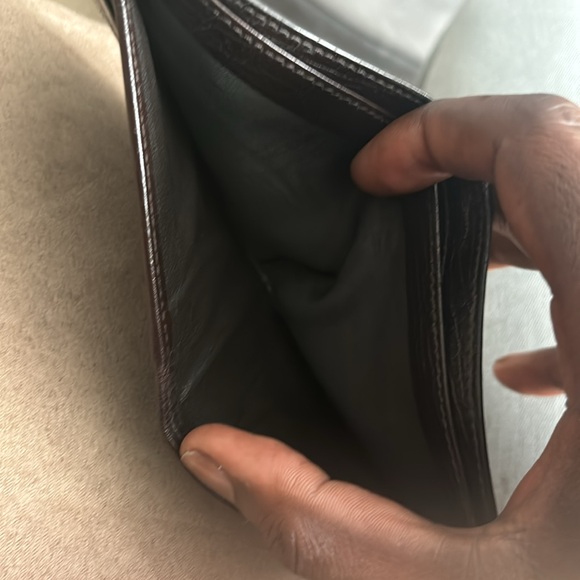 GUCCI MENS WALLET - Picture 9 of 9